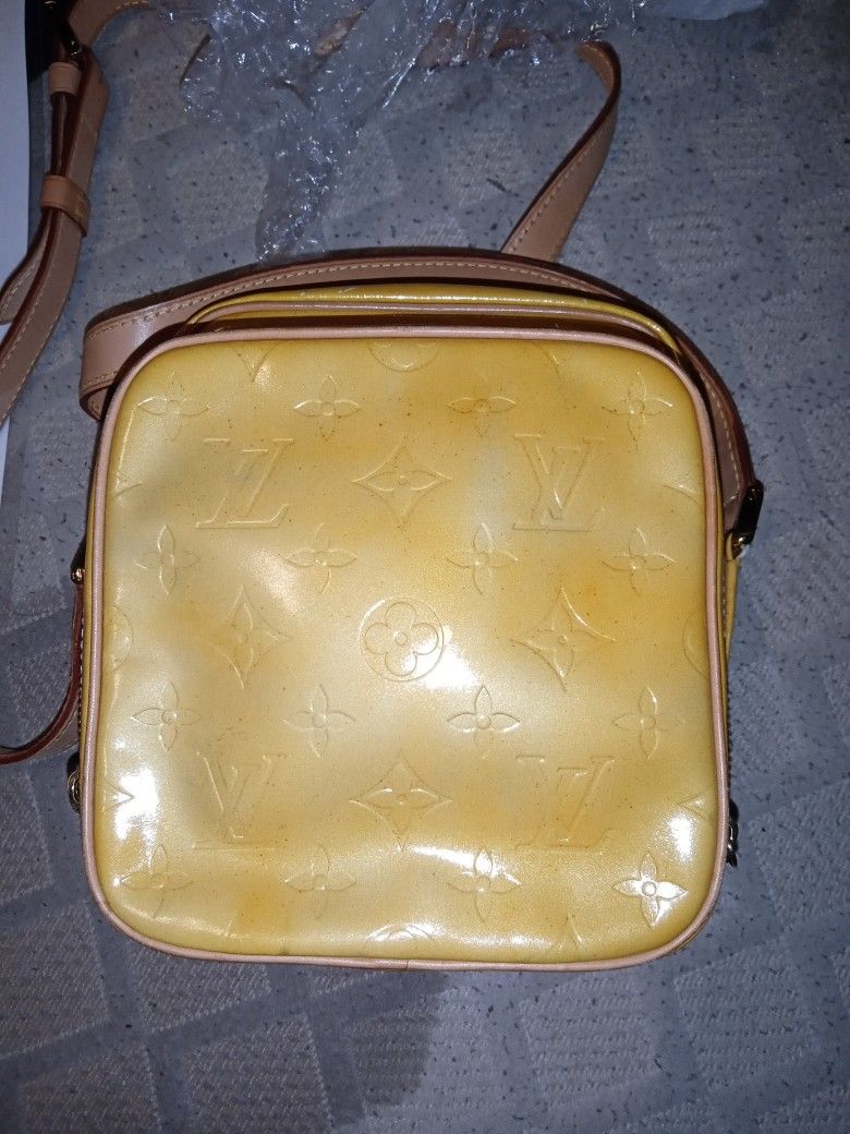 Louis Vuitton Shoulder Bag