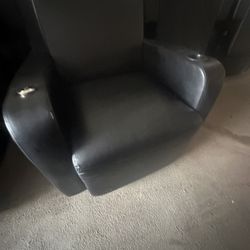 30 Counts Off Black Leather Lounges Chairs