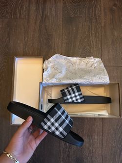 Burberry slides