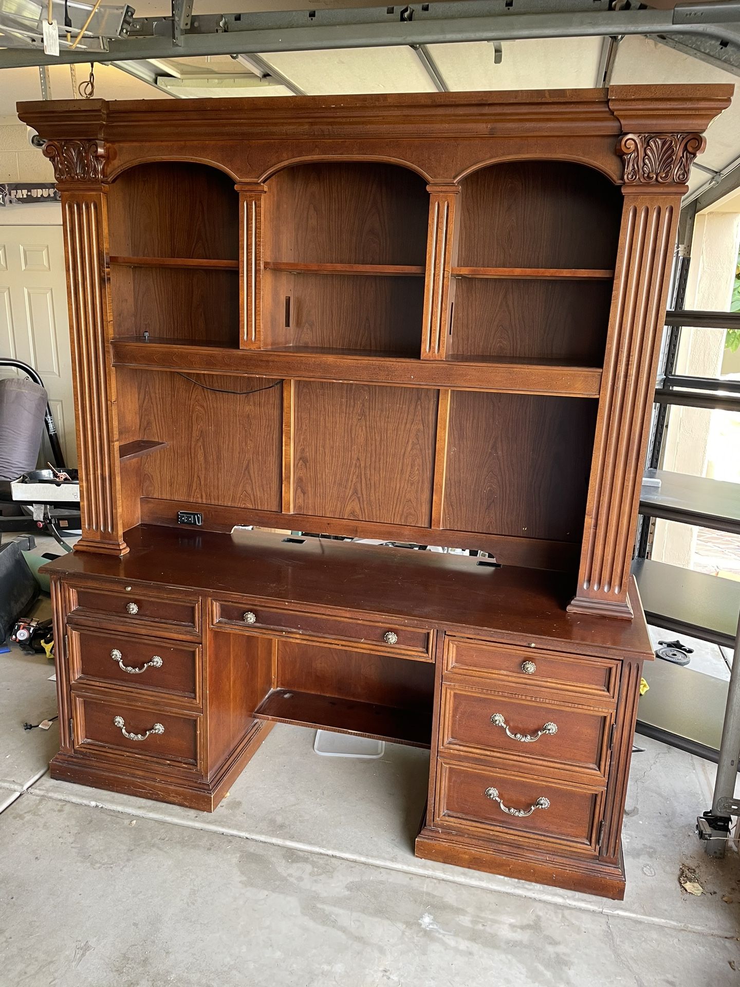 Wood Computer Desk & Hutch 