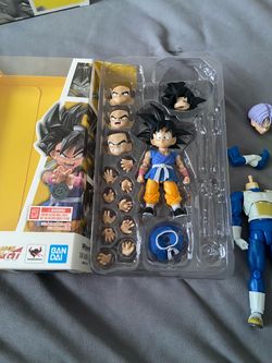 S.H.Figuarts kid goku gt & fodder