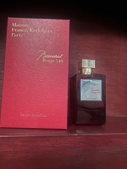 Maison Francis Kurkdjian Baccarat Rouge 540 Extrait de Parfum – 6.8 oz (200 mL)