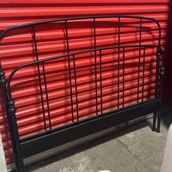 Queen Metal Bed frame 