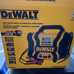 DEWALT Portable Power 2000 Peak Amp Jump Starter w/Digital Compressor for  Sale in Manteca, CA - OfferUp
