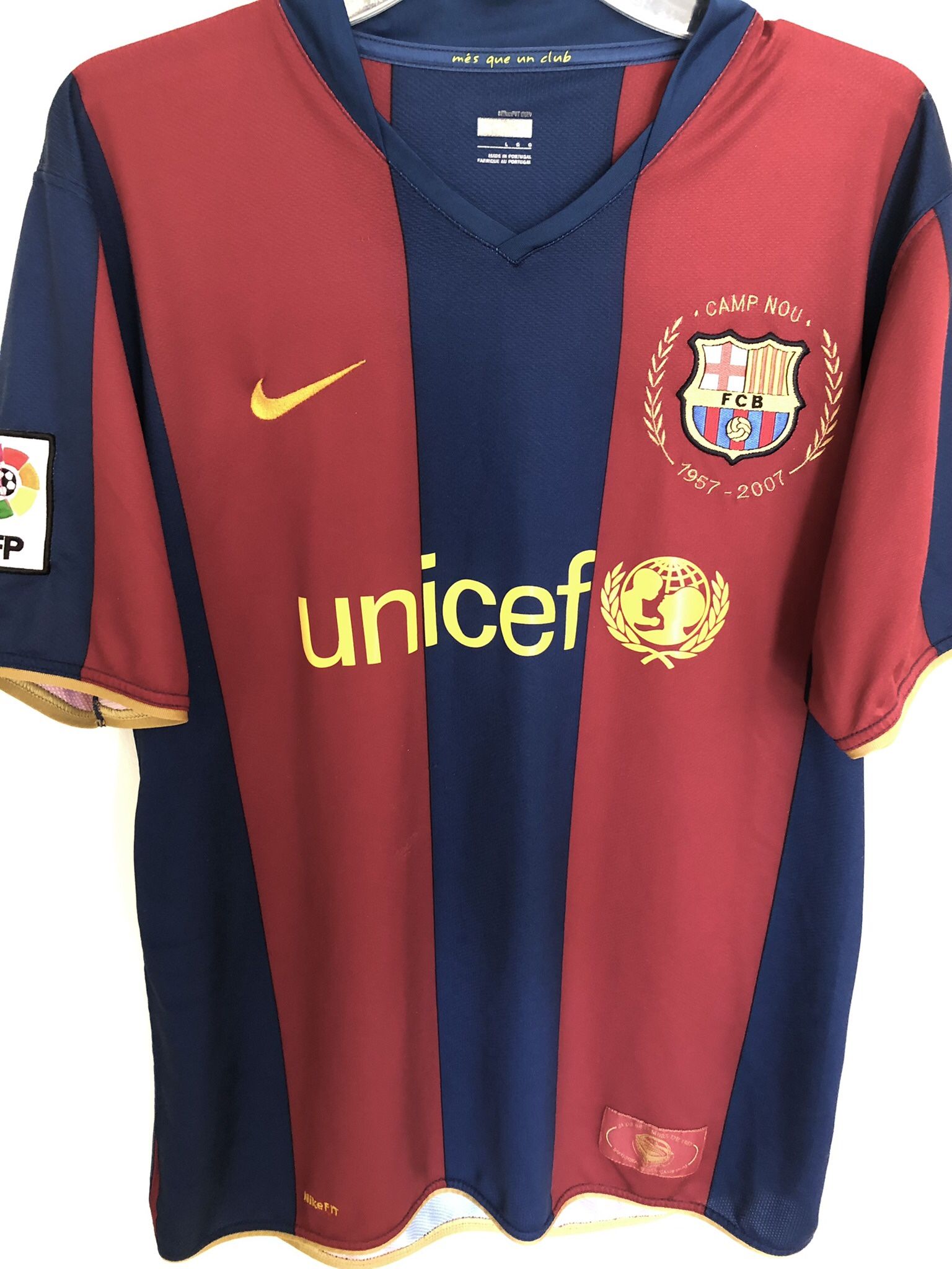 Barcelona 2007 2008 Nike Unicef Football/Soccer Jersey Mens Size Large 237741-655