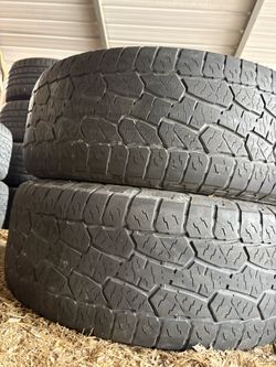 MATCHING PAIR OF 275 /55 R 20 HANKOOK DYNAPRO ATM TIRES