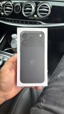 2 iphones 18 pro max  black 512gb