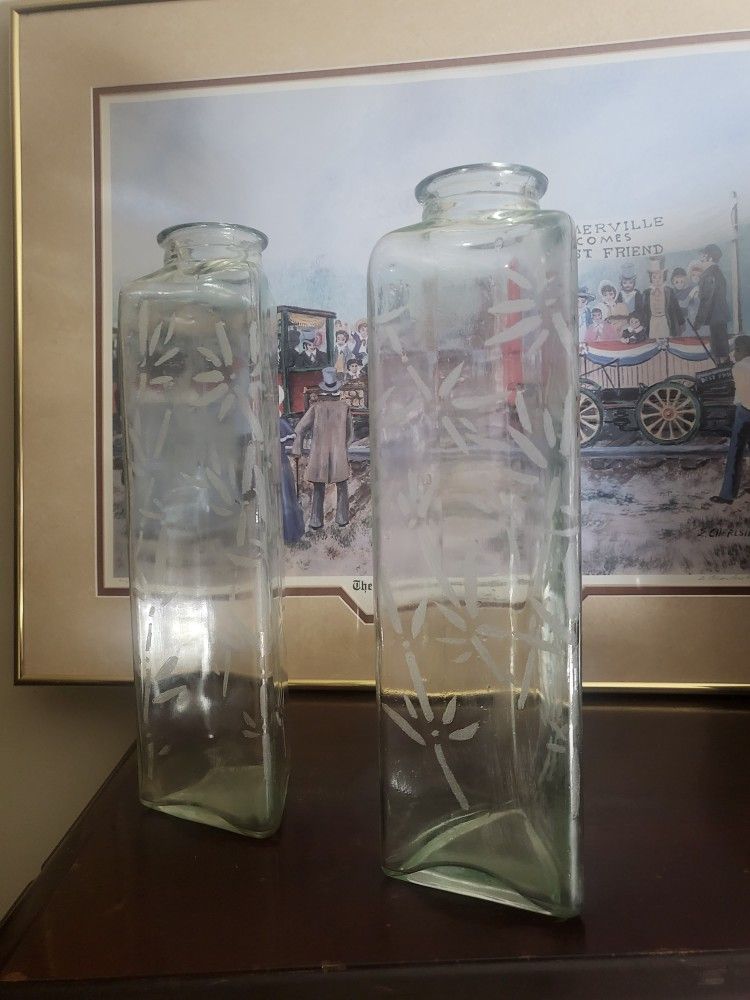 1ft TALL GLASS VASES