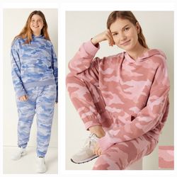 New Victoria Secret Pink Camo Two Piece Sweats Sets $60 Each 