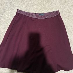 Ladies size 2 The Limited burgundy flare mini skirt with leather waistband EUC