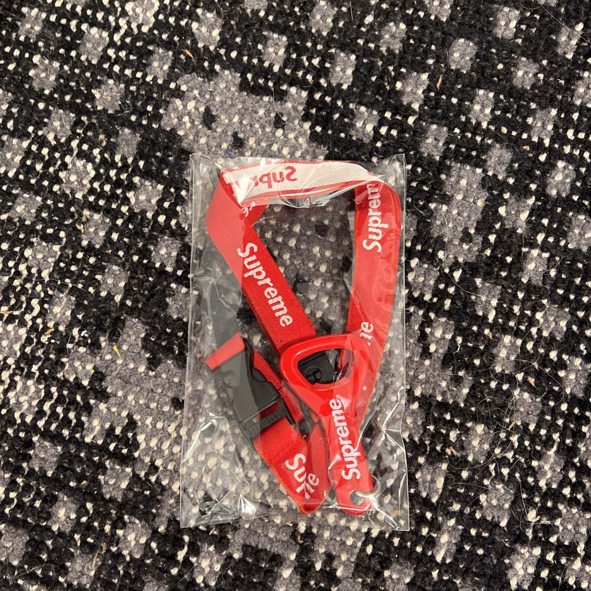 Deadstock SUPREME Bottle Opener Lanyard 2014