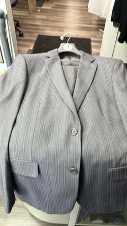 Gray Pinstripe Men's Suit Jacket 42reg