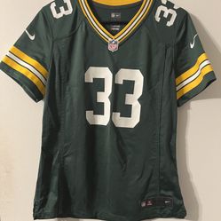 Women’s Medium packer Jersey 