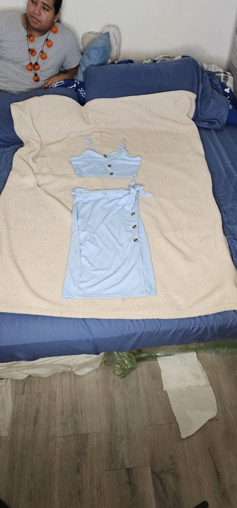 New Shein 2pc Shirt π & skirt