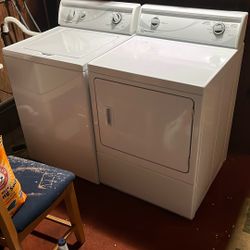 Washer & Dryer Set