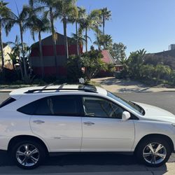 2008 Lexus RX 400h Hybrid – Pearl White – Apple CarPlay – Chrome Package – 161k Miles