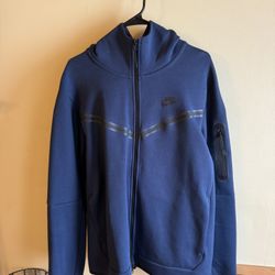 Navy Nike Tech Tracksuit Fleece