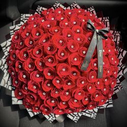 RAMOS BUCHONES PERSONALIZADOS PARA TODA OCASIÓN/FLOWER ARRANGEMENTS 