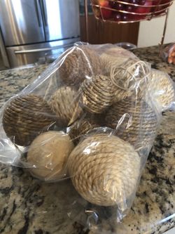 Unique Wooden Decorations 