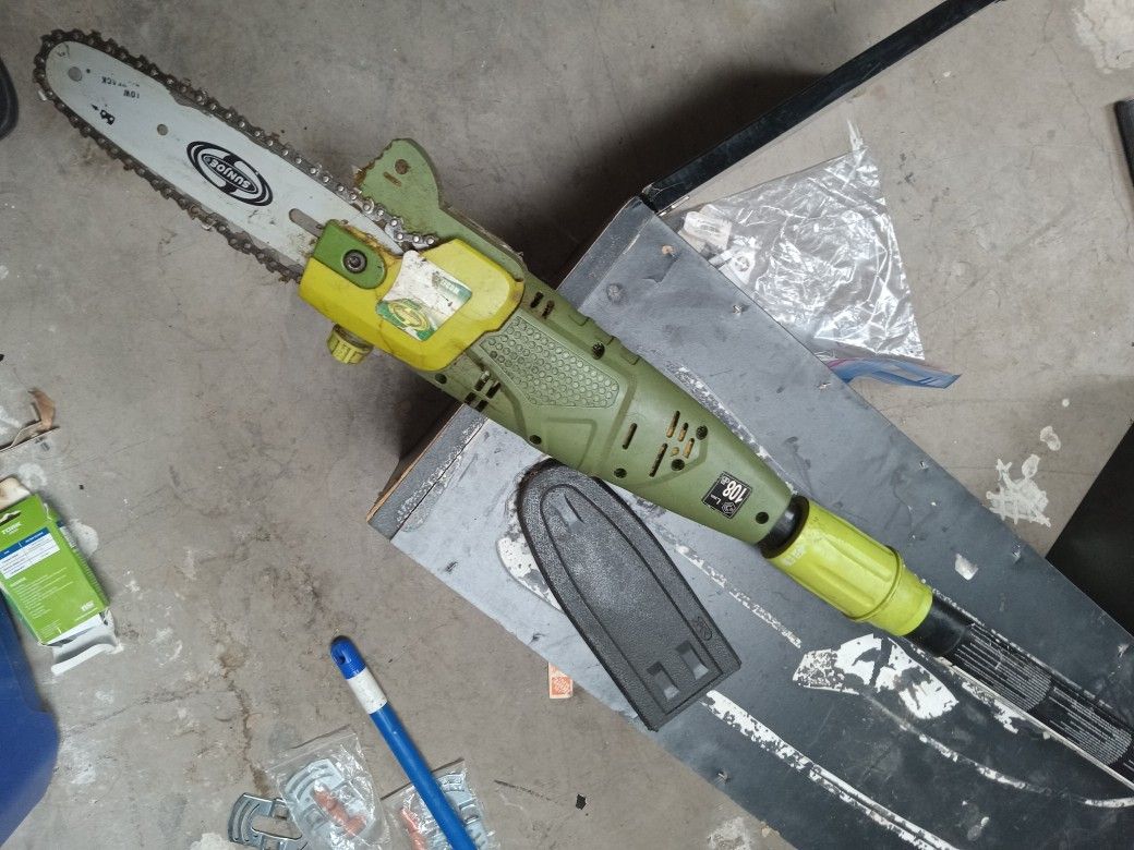 Chain Saw