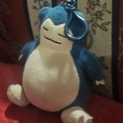 POKEMON  SNORLAX MINI PLUSH BACKPACK /PURSE CLIP KEYCHAIN CHARM 5" PRE-OWNED 