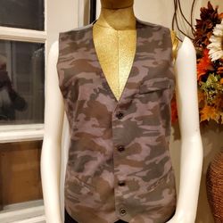 Vest, Mens Size Small, Camouflage 