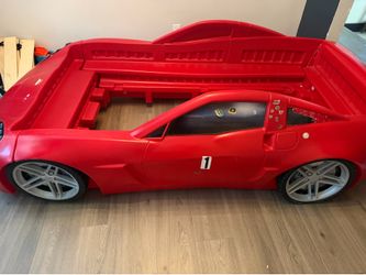 Corvette bedframe