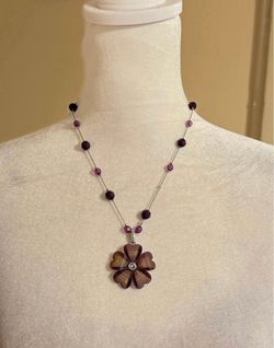 Flower necklace