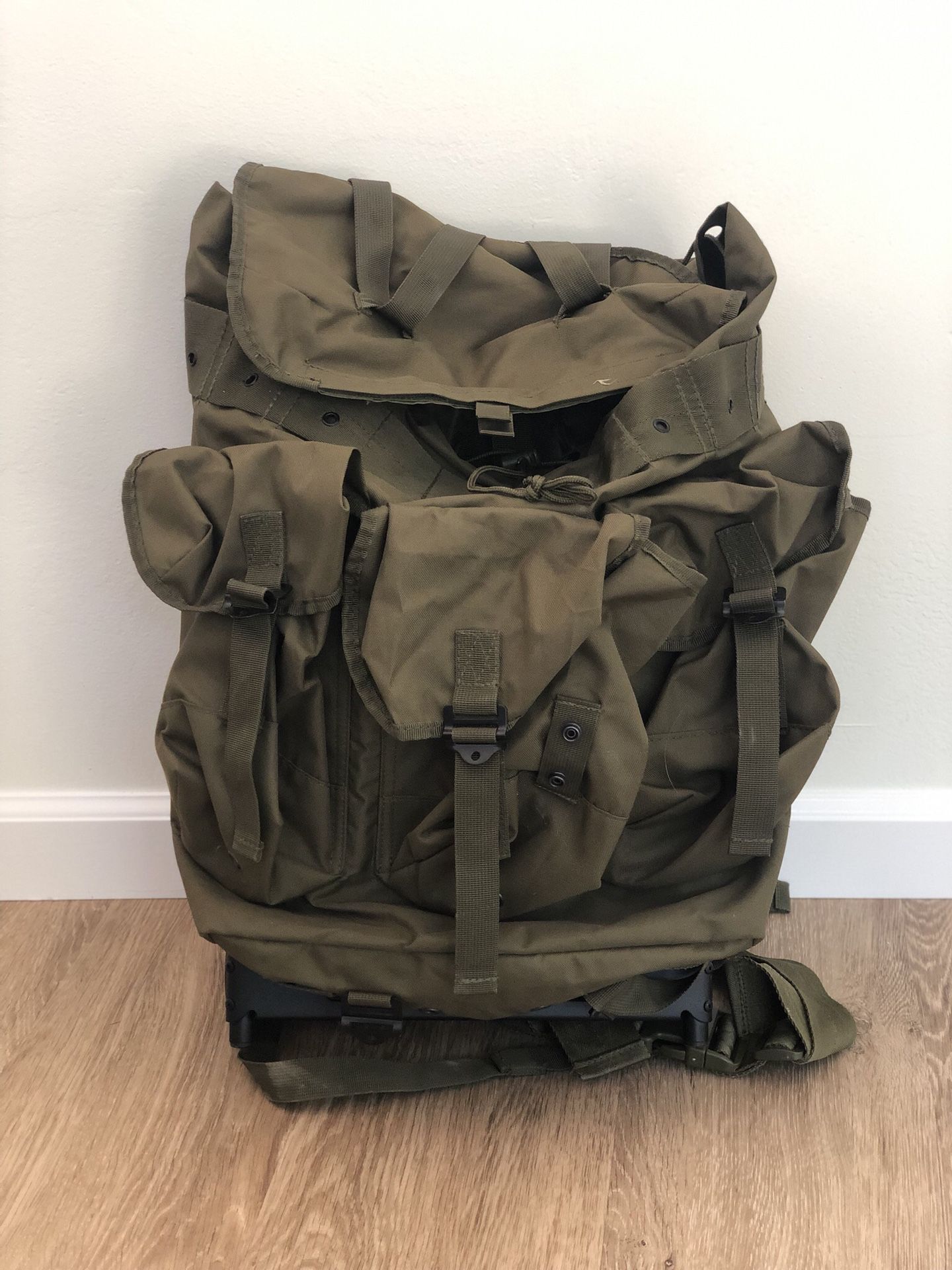 Utility Military Backpack (camping, hiking, backpacking)