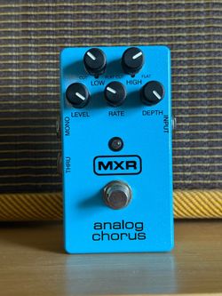 MXR Analog Chorus
