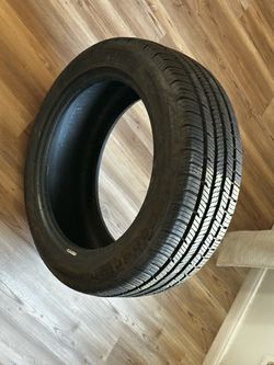 215/55R17 BFGoodrich Tire