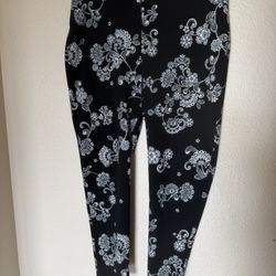Nina Leonard Printed Slim Pants – Women’s 1X