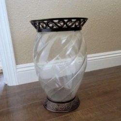 Hurricane Candle Holder 