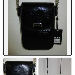 DKNY PHONE OR WALLET CASE CROSS BODY NEW 