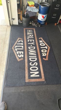 Harley Davidson rug 7’x50.5”