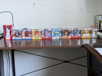 Collectible Figure Lot - Jada Metalfigs, Funko, Marvel & Ad Icons