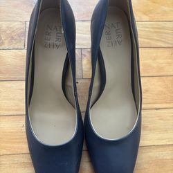 Naturalizer Block Heel Pump