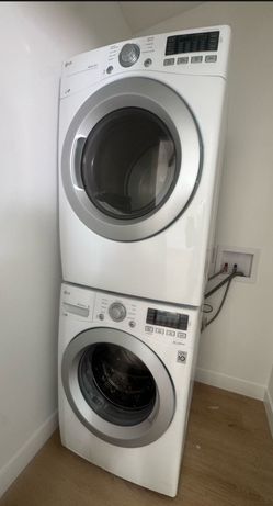 Lg washer and dryer stacked set gas