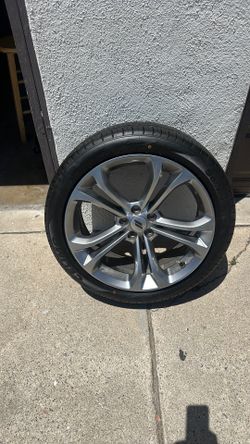 stock rims 2021 Dodge charger stock rims