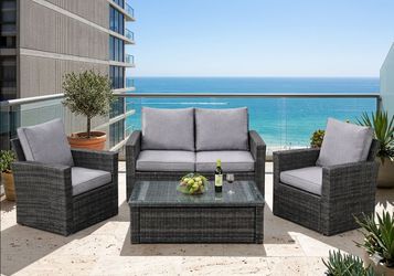 Outdoor Furniture Set