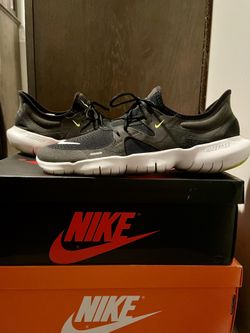 Nike Free Run 5.0 Shoes - Black/White