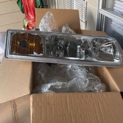 05 Saturn Vue RT Headlight 