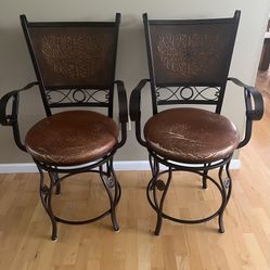 Set Of 2 Metal Barstools 