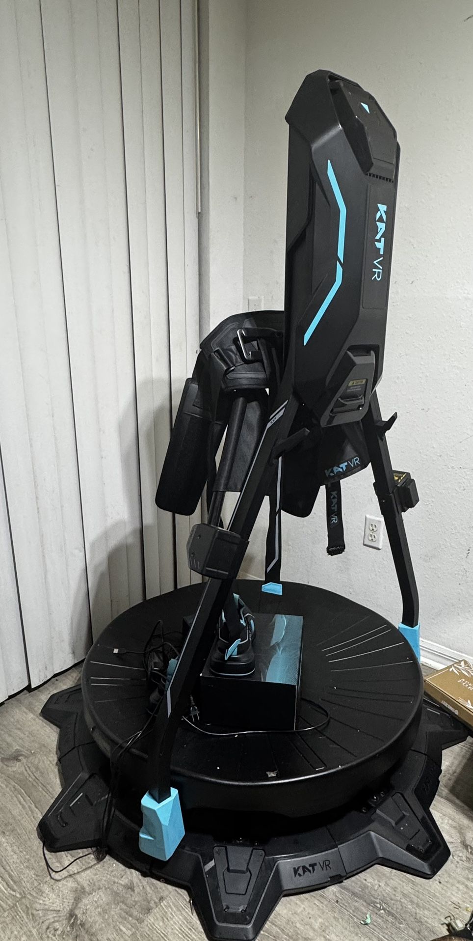 Kat Walk Vr Treadmill