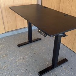 Escritorio se adapta la altura