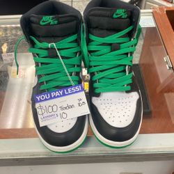Jordan 1s Pine Green 