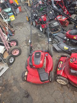 Toro Self  Propelled  mulching  lawn mower