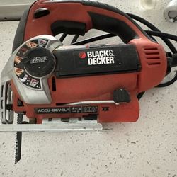 Black & Decker JS660 Jig Saw