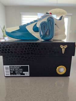 Nike Kobe V Protro Caitlin Clark PE Coconut Milk Spruce IZ1852-100 10.5 DS