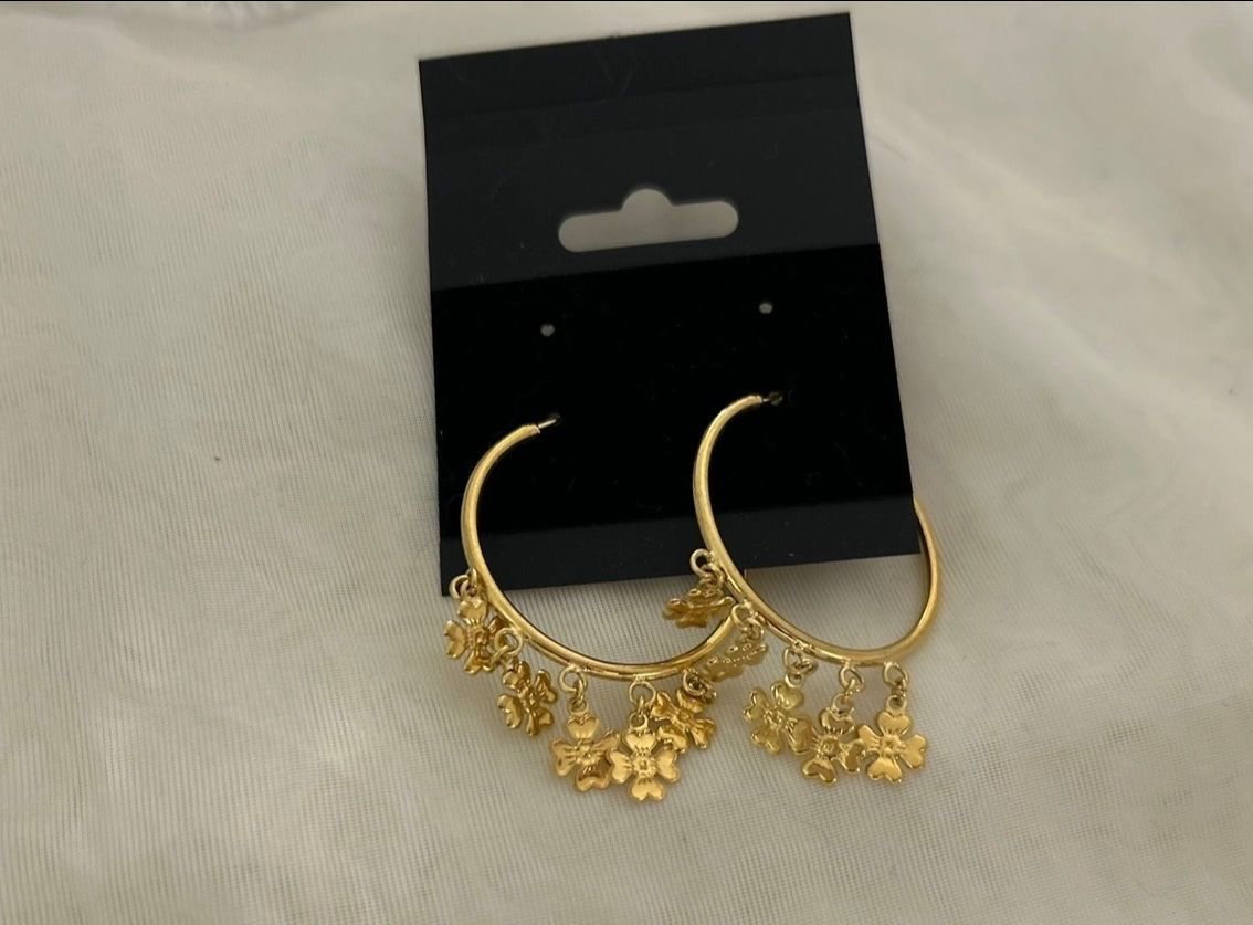 18k Gold Plated Hoop Earrings with Floral Charms